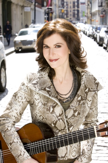 Classical guitarist Sharon Isbin. (Photo by Henry J. Fair)