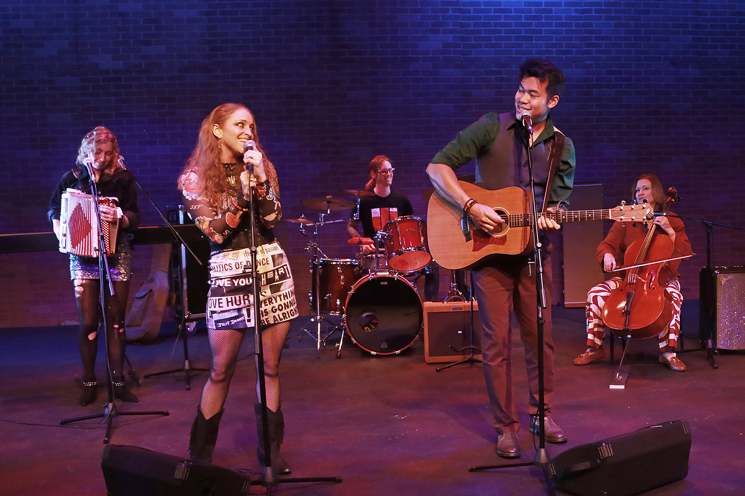 Melanie Vitaterna, Mallory Newbrough, Dennis Fuller, Nate Promkul, and Jenn Chandler. (Photo by Alberto Romeu)