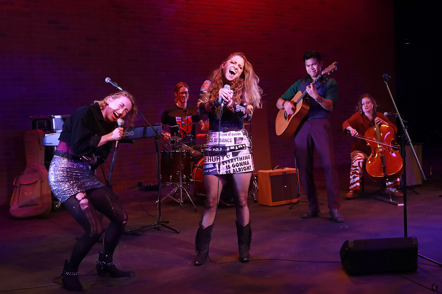 Melanie Vitaterna, Dennis Fuller, Mallory Newbrough, Nate Promkul, and Jenn Chandler. (Photo by Alberto Romeu)