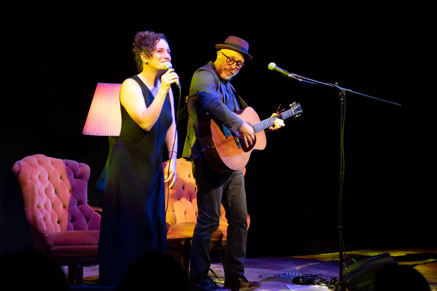 Danielle Wertz and Robbie Schaefer set aside time for audiences to sing along with them. Specifically for “Circle Game,” the show's last song. (Photo by Magnus Stark)