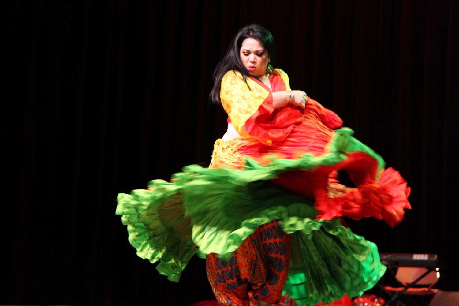 MAZ :: Gallery: Fusion Gitana presents Caravan of Dancer